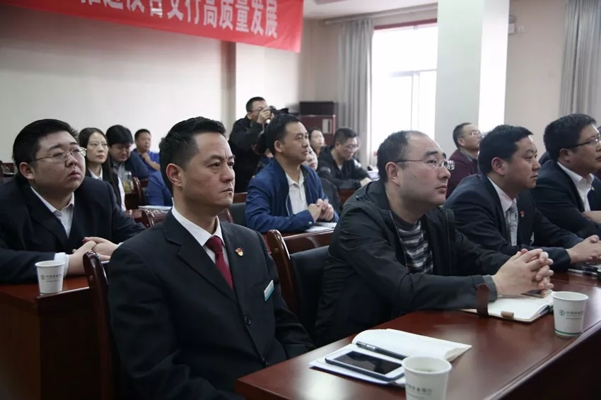 1524466640116637.jpg 640.webp (7).jpg