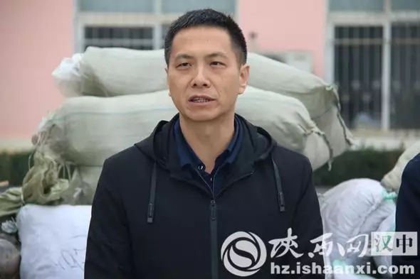 1541816905467239.jpg 640.webp (2).jpg