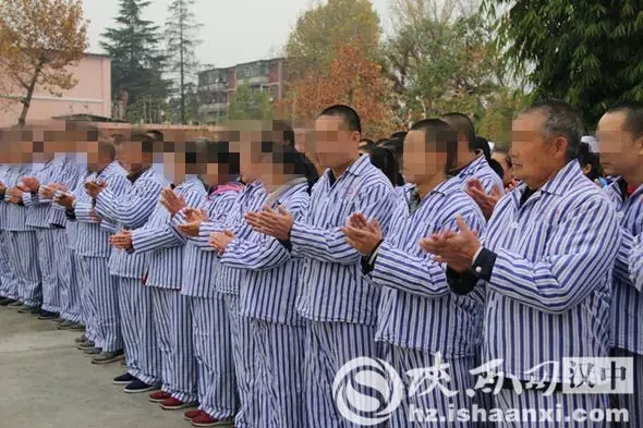 1541816946353721.jpg 640.webp (3).jpg