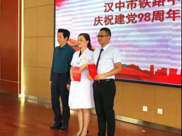 1561942810114899.jpg 322.jpg